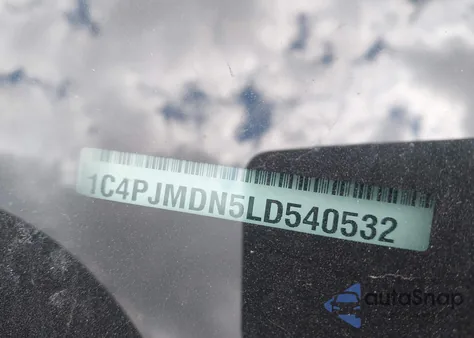 2020 Jeep Cherokee Limited 4X4 from USA, damaged, VIN 1C4PJMDN5LD540532